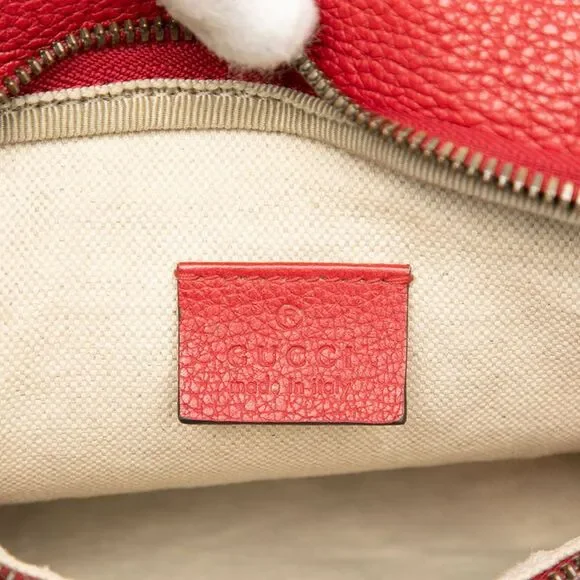 Gucci Grained Calfskin Logo Belt Bag - Picture 5 of 7